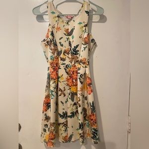 Candies size small floral dress